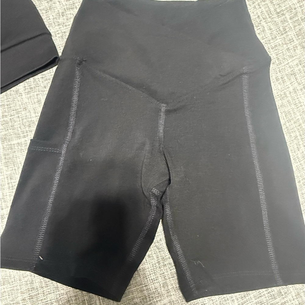 Evolution and Creation Black Activewear - image 2